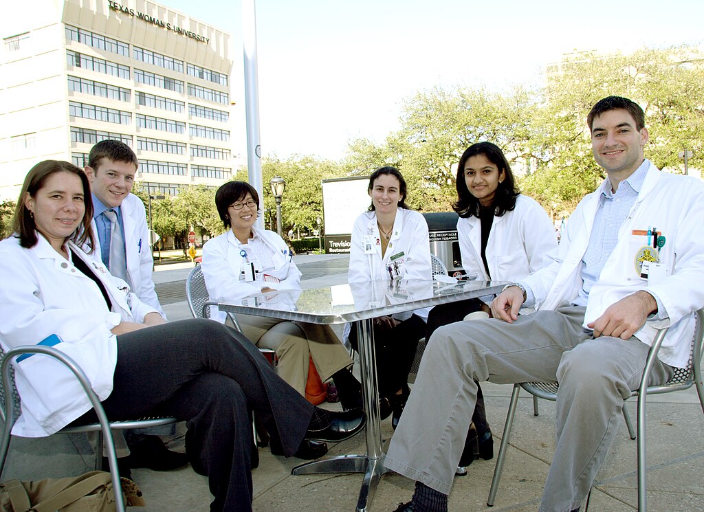 Guaranteed standard issue disability insurance allows residents to secure disability coverage without medical underwriting during training, but the eligibility window can close quickly.